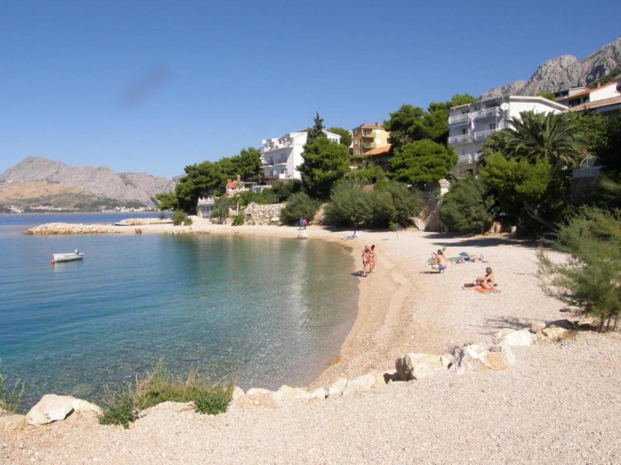 Apartments With Pool Vrdoljak Omiš Oda fotoğraf